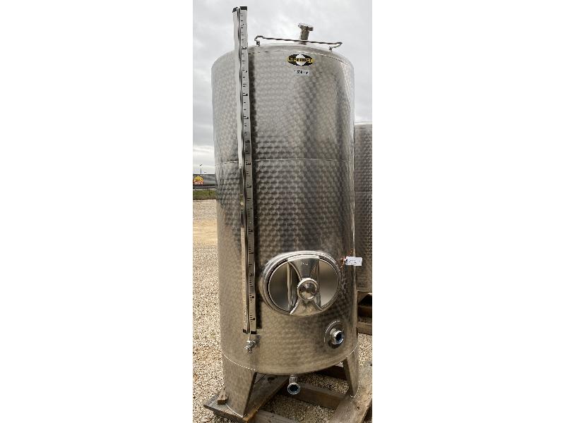 CUVE 1550 LT FERMEE D.1000 FOND CONIQUE
