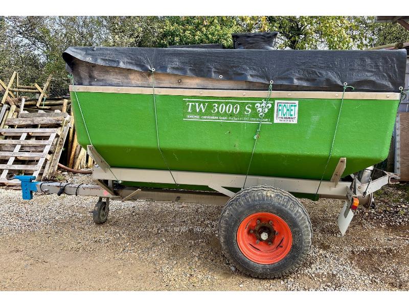 REMORQUE A VENDANGE CHEMO TW 3000 S