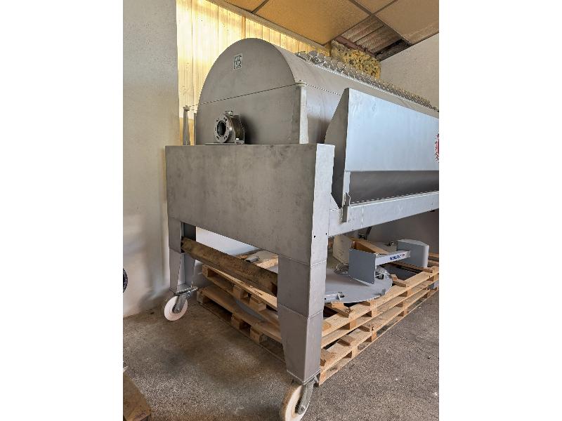 PRESSOIR PNEUMATIQUE WILLES UP 3000
