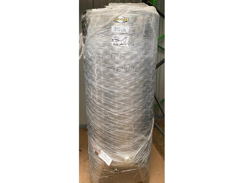 CUVE 240 LT FERMEE D.550 FOND BOMBE + DP