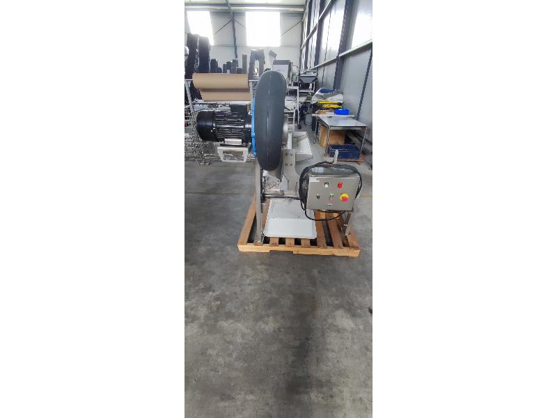 TRI AIR 8 - TRI PAR SOUFFLERIE