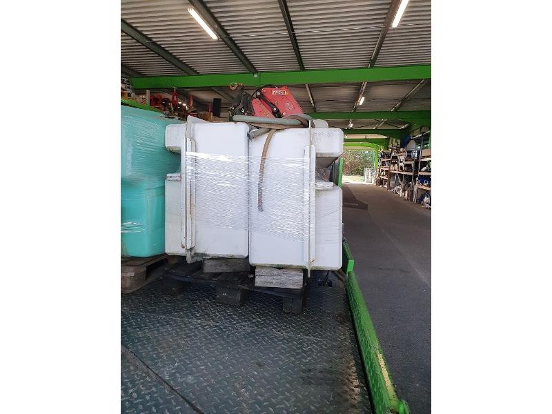 RESERVOIRS 300 L X 2 POUR M