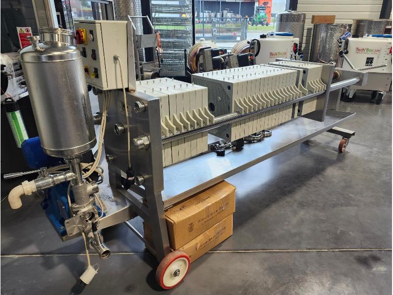 FILTRE PRESSE LIE 30 PLATEAUX 40X40