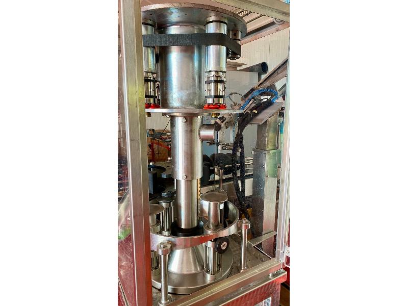 CAPSULEUSE 4 TETES GAI 4164D