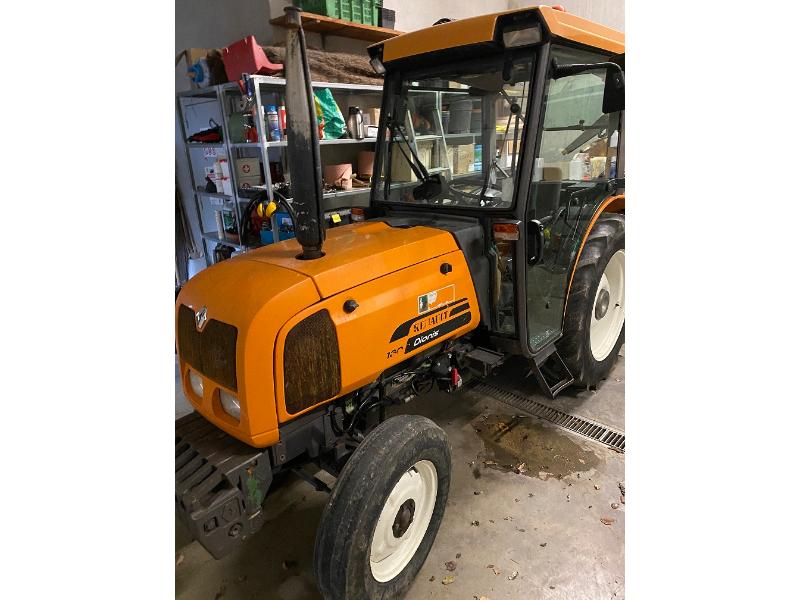 TRACTEUR RENAULT DIONIS 130