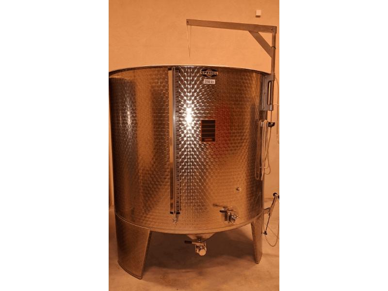 CUVE 3700 LT OUVERTE D.1800 FOND CONIQUE