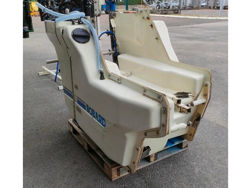 RESERVOIRS LATERAUX  2X360L - 809 TS