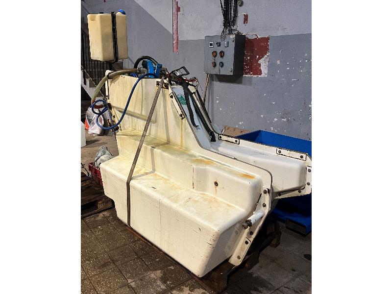RESERVOIRS LATERAUX  2X360L - 809 TS